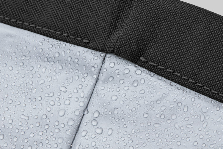 Black+Blum Lunch Bag 6.7L - insulated wipe clean lining
